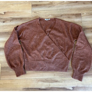 Double Zero Womens Large Crossover Cropped Sweater Cozy Balloon Sleeve EUC